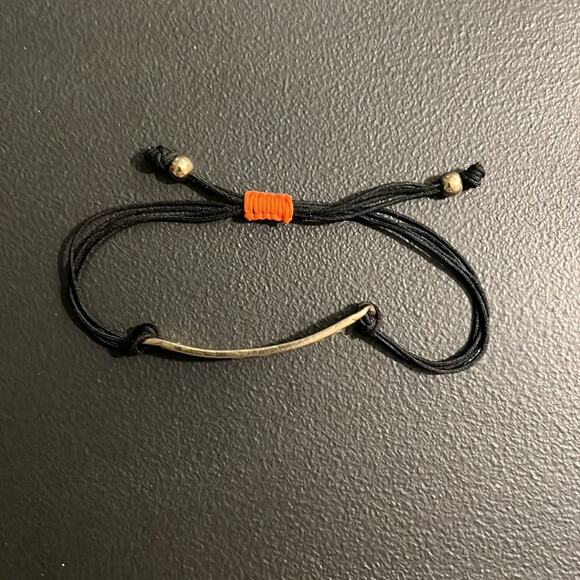 Aztec Pattern Adjustable Size Bracelet - Picture 4 of 6